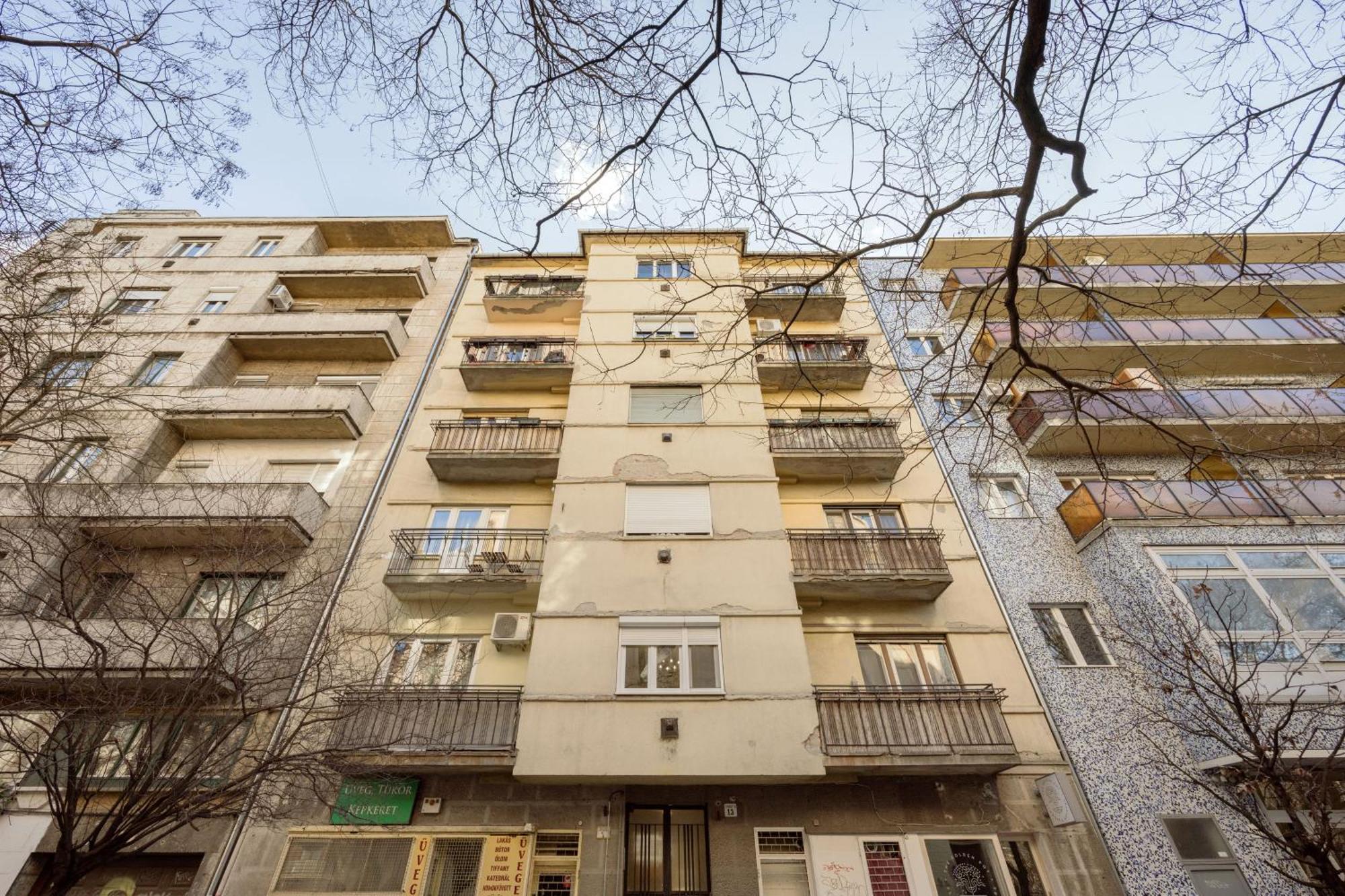 Elemental Retreats - Wood & Water Studios Budapest Exterior foto